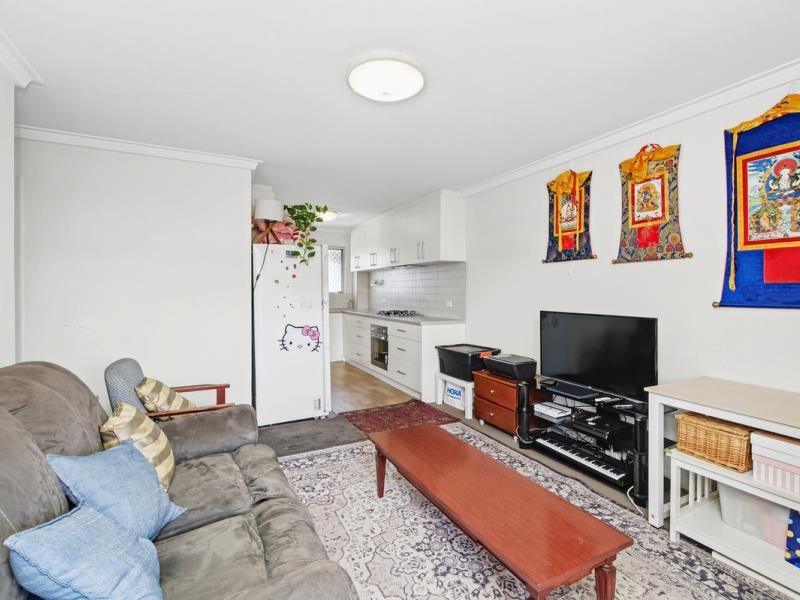 39/303 Harborne Street, Glendalough WA 6016