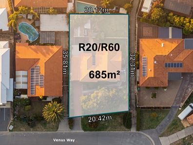 18 Venus Way, Hillarys WA 6025