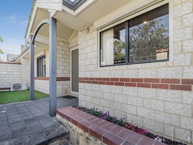2/83 Caridean Street, Heathridge WA 6027