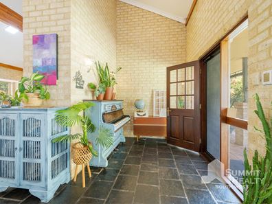 129 Brockway Drive, Gelorup WA 6230
