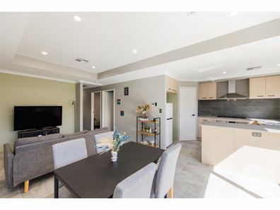 321 Lambeth Circle, Wellard WA 6170