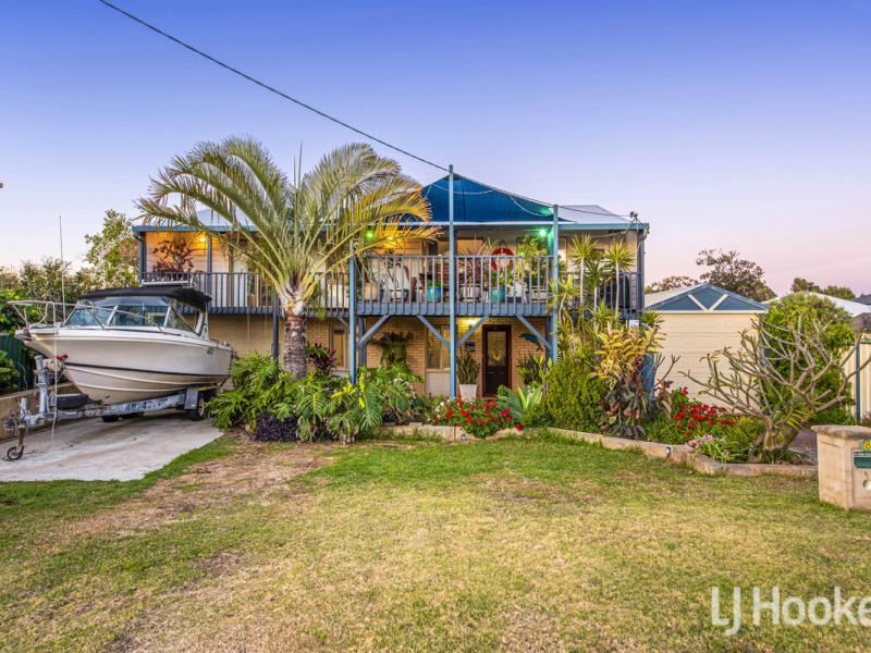 8 Atwick Court, Madora Bay WA 6210