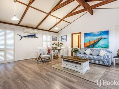 8 Atwick Court, Madora Bay WA 6210