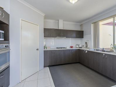 25A Bernice Way, Thornlie WA 6108