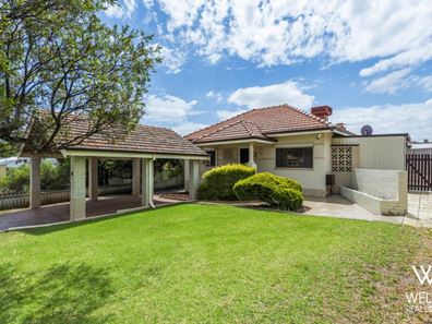 4 Warwick Street, St James WA 6102