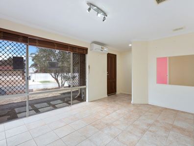 29 ENDERBY COURT, Ballajura WA 6066