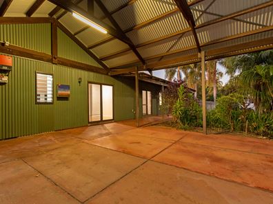 9 Hawkes Place, Cable Beach WA 6726