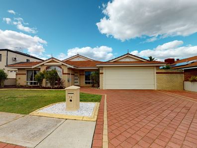 16 Dorneywood Way, Landsdale WA 6065