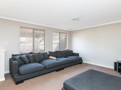 2/42 Roberts Street, Kalgoorlie WA 6430