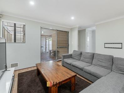 35 Elward Way, Balga WA 6061