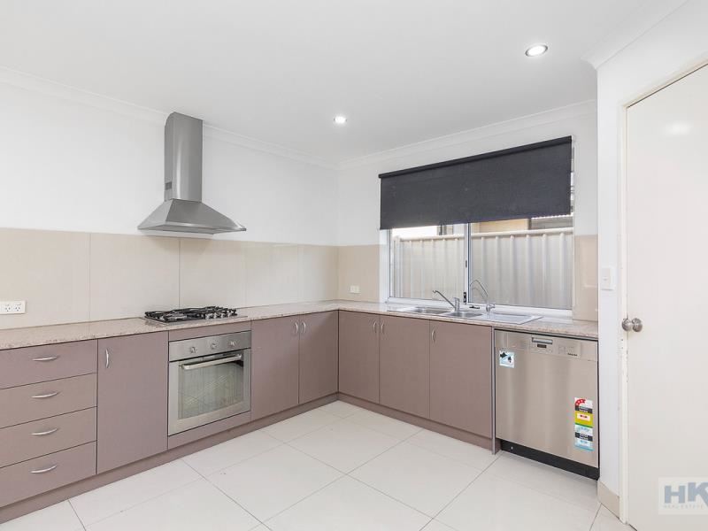 11 Kerner Avenue, Caversham
