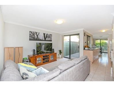 5/184 Bartram Road, Atwell WA 6164