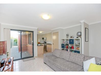 5/184 Bartram Road, Atwell WA 6164