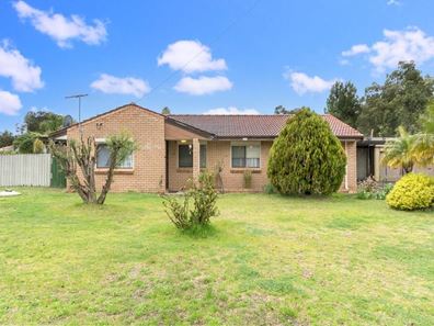 1 Bligh Place, Thornlie WA 6108