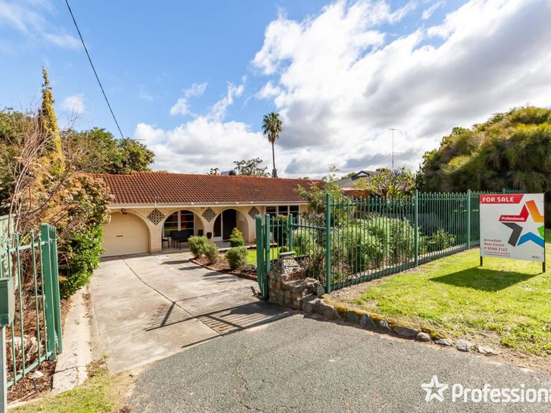 34 Lensham Place, Armadale