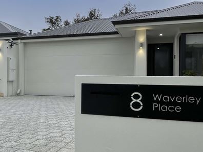 8 Waverley Place, Dianella WA 6059