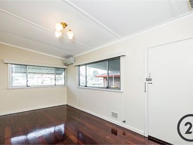 10 Eacott Street, Mandurah WA 6210