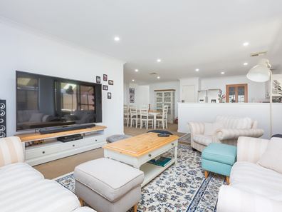 12 D'vitale Loop, Byford WA 6122
