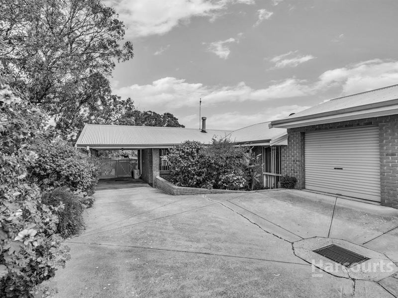 2/27 Koolinda Street, Falcon