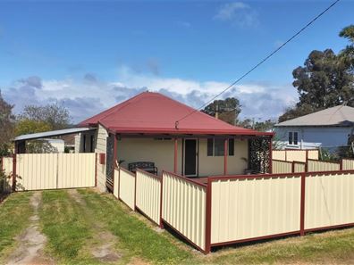 13 Wylam Road, Collie WA 6225