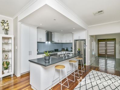 78 Lomas Circle, Ellenbrook WA 6069