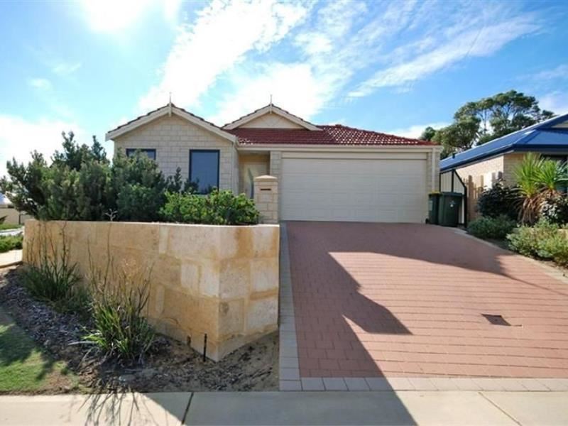 1 Tuxedo Link, Clarkson WA 6030