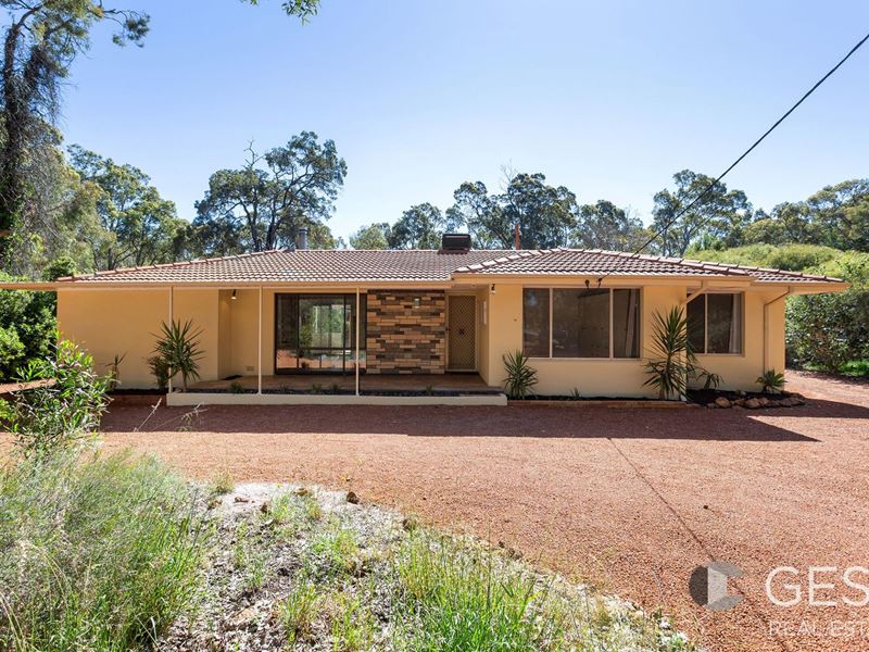 1075 STONEVILLE ROAD, Mundaring