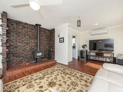 16 Regent Grove, Morley WA 6062
