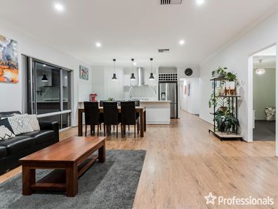 11 Tew Street, Baldivis WA 6171
