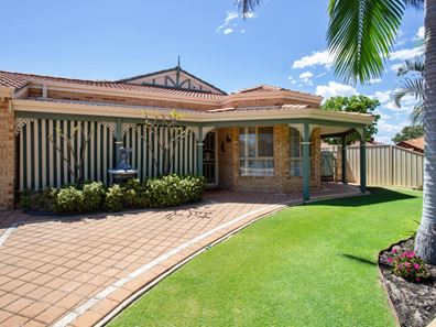 6 Clare Close, Caversham WA 6055