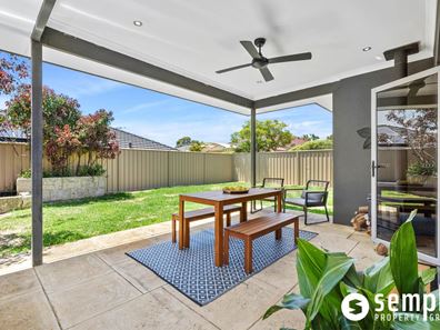 10 Platypus Parkway, Beeliar WA 6164