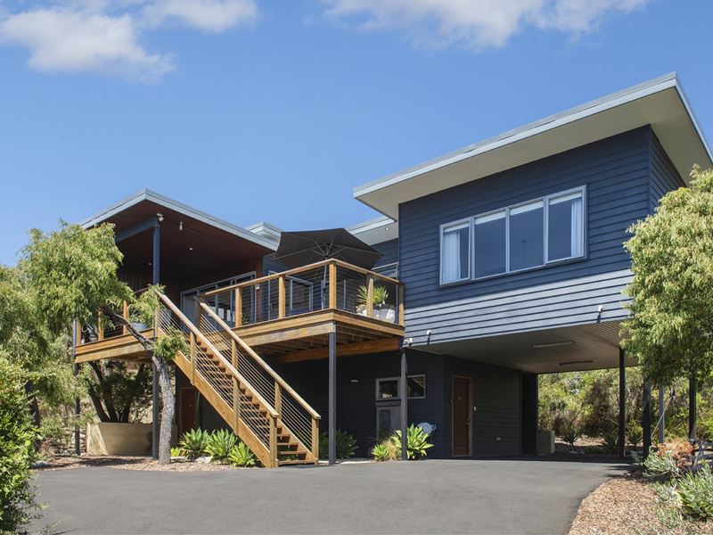 10a Freycinet Way, Gnarabup