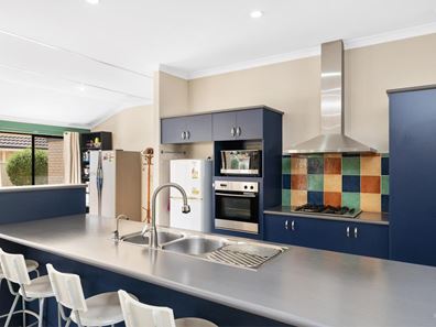 26 Saltram Turn, Canning Vale WA 6155