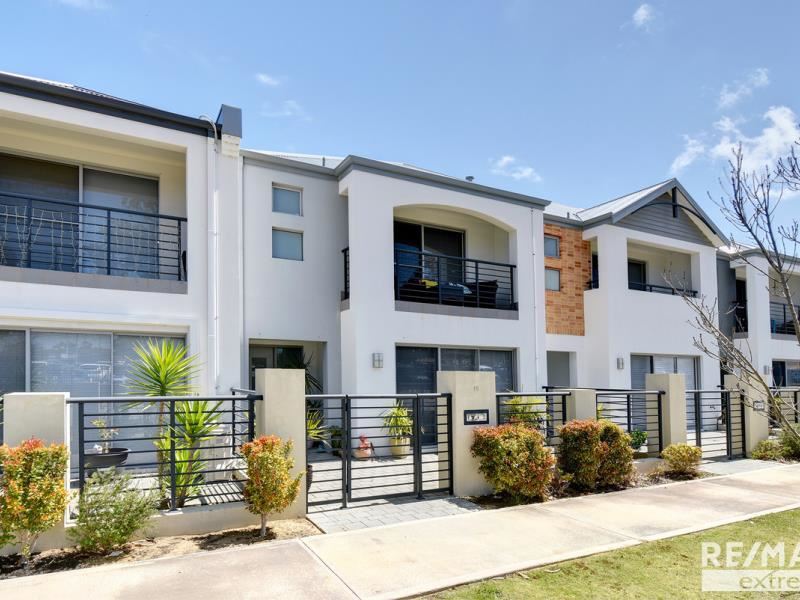 15 Ladera Drive, Clarkson WA 6030