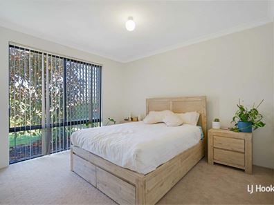 13 Ravensfield Road, Baldivis WA 6171