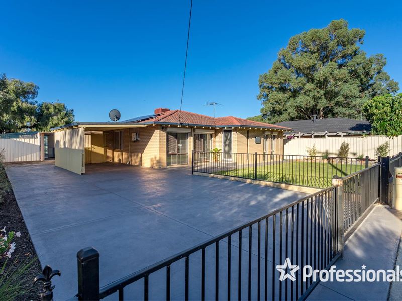 18 Munden Place, Kelmscott