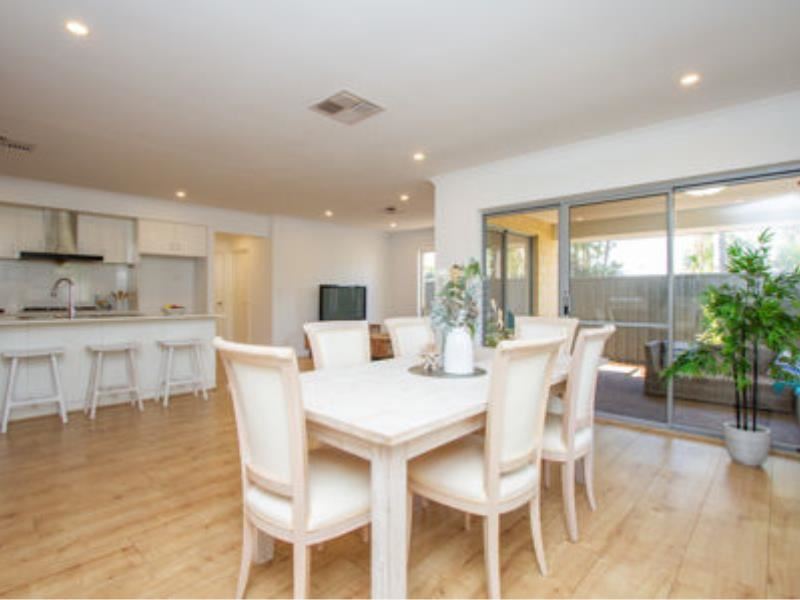 10B Earls Court, Thornlie