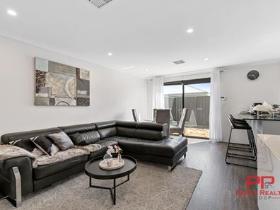 20 Roundhill Road, Aveley WA 6069