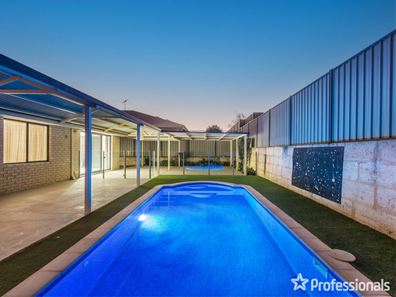 8 Nundle Road, Baldivis WA 6171