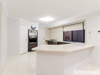 8 Nundle Road, Baldivis WA 6171