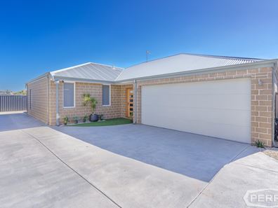 4A Lindley Road, Halls Head WA 6210