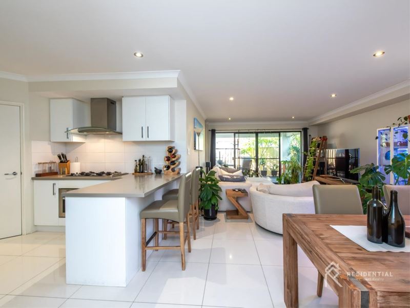 128B Huntriss Road, Doubleview WA 6018