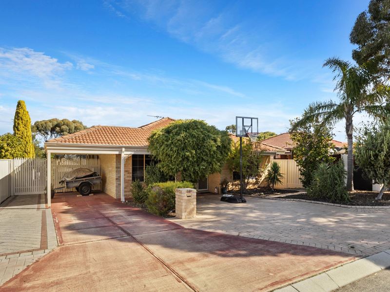 16 Bateson Heights, Clarkson