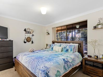 16 Bateson Heights, Clarkson WA 6030