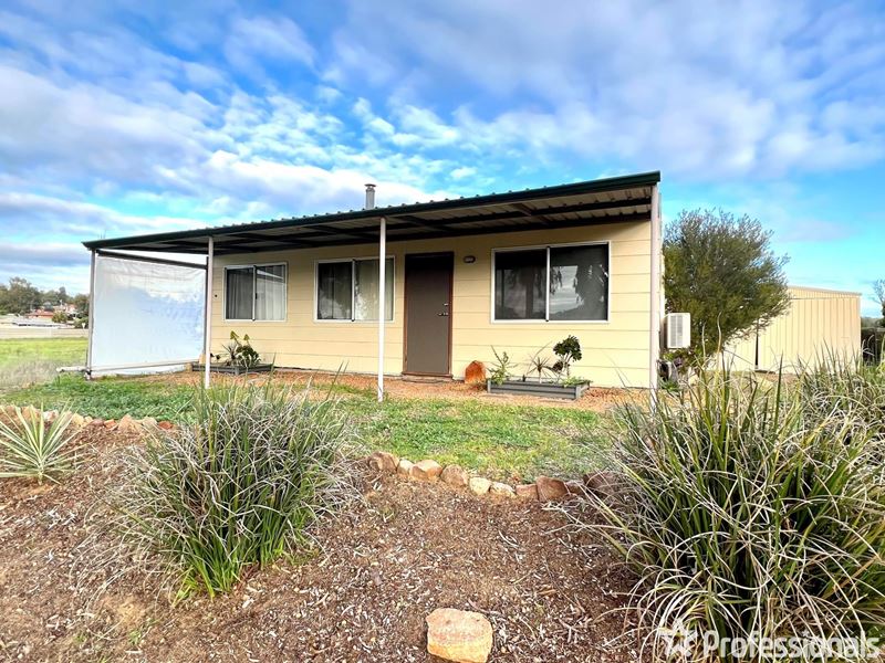 87 Lockyer Avenue, Northam