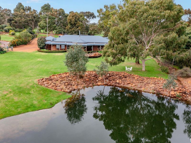11 Cartland Court, Bedfordale