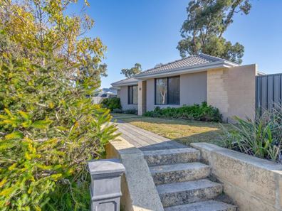 38 Somerford Promenade, Wellard WA 6170