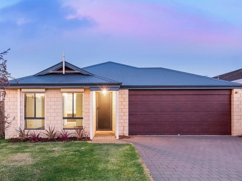 54 Dewsbury Drive, Bertram WA 6167