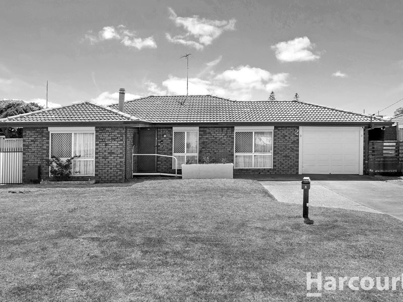 2 Kookerbrook Street, Dudley Park WA 6210