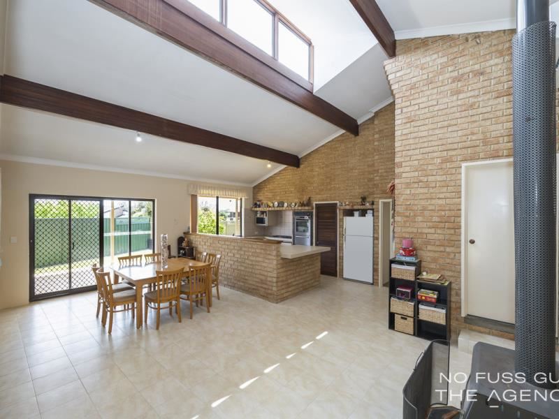 11 Catenary Court, Mullaloo
